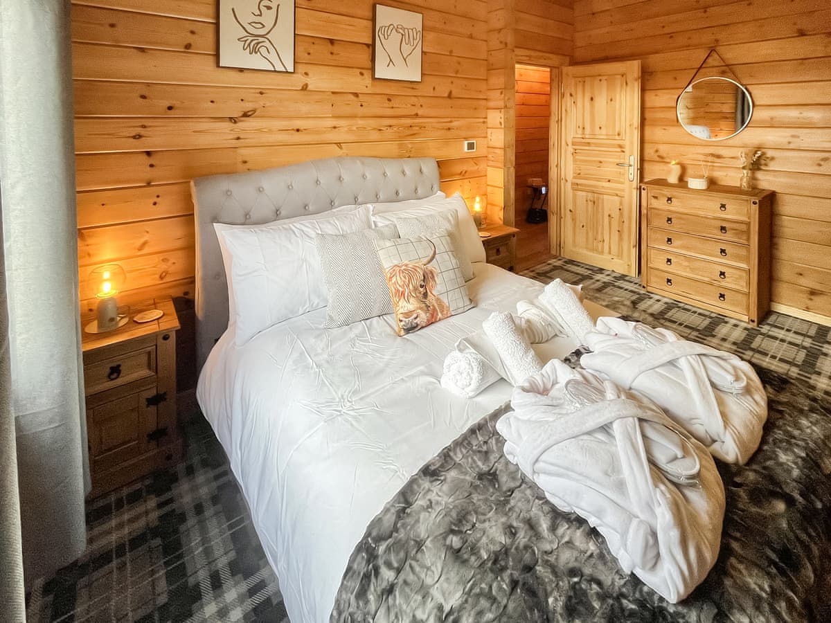 Stag and Coo Holidays - Coo Lodge, listing photograph 10