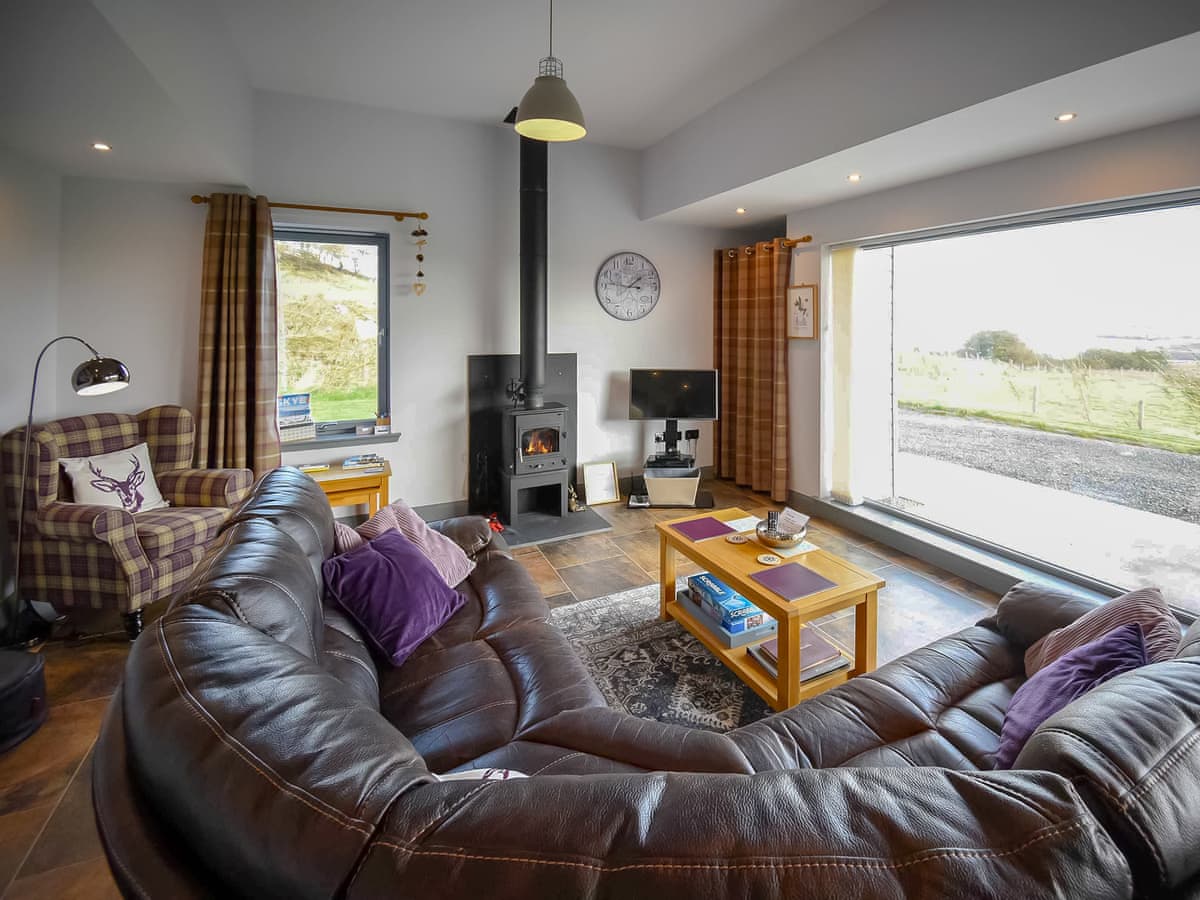 Brogaig Cottages - Storr, listing photograph 3