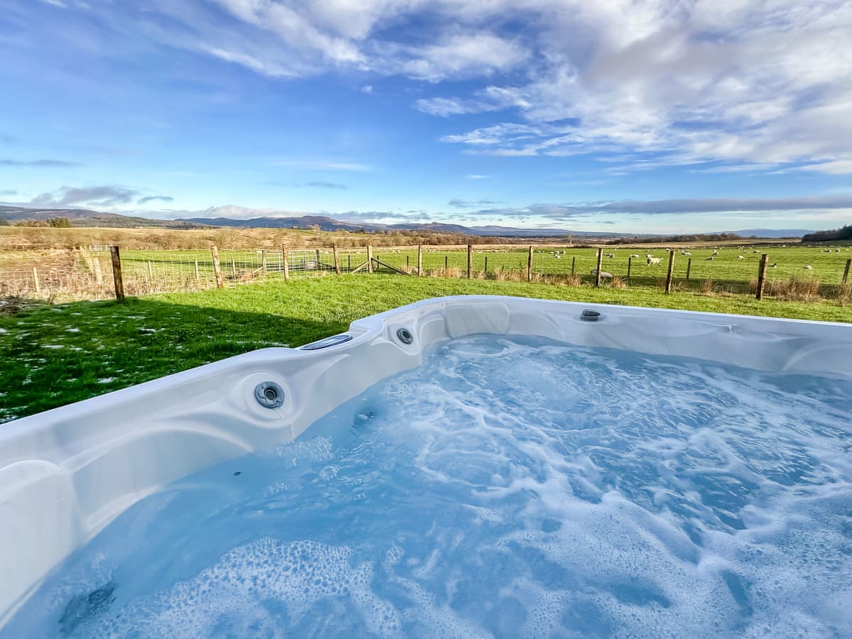 Gartclach Farm - Fiadh Ruadh, listing photograph 2