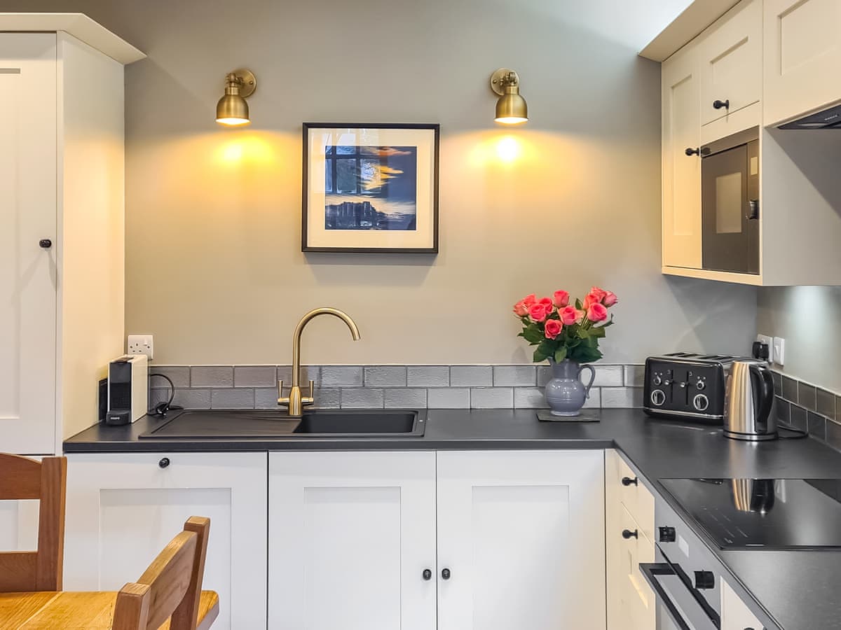 Weavers Cottage, listing photograph 10