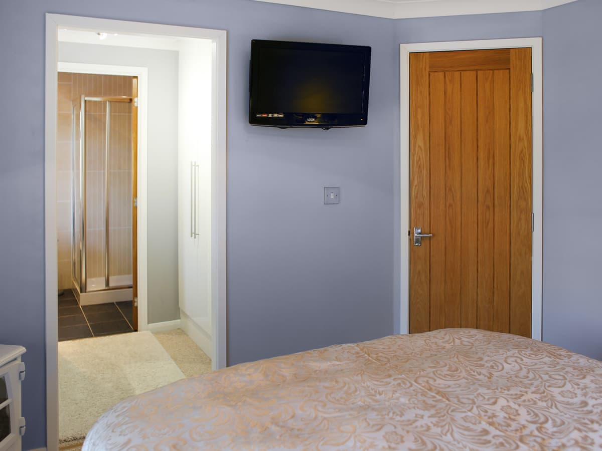 Stag Lodge, listing photograph 11
