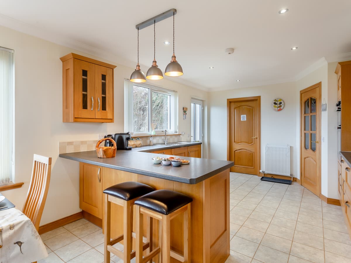 Bramble Cottage, listing photograph 12
