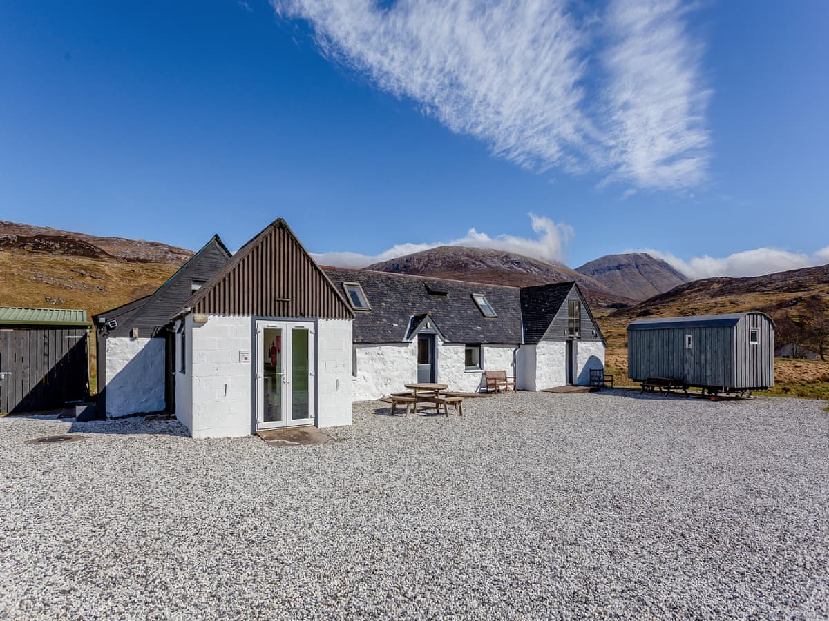 Inchnadamph Lodge Properties - Quinag Studio Apartment