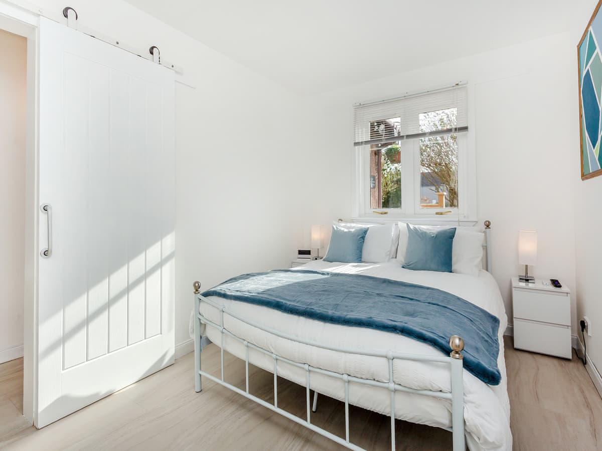 Failte Luxury Apartment, listing photograph 11