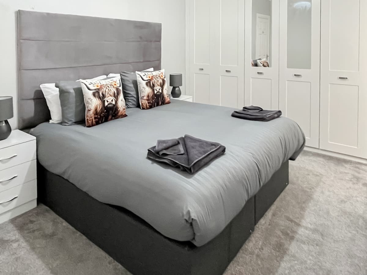 Cambusmoon Apartment