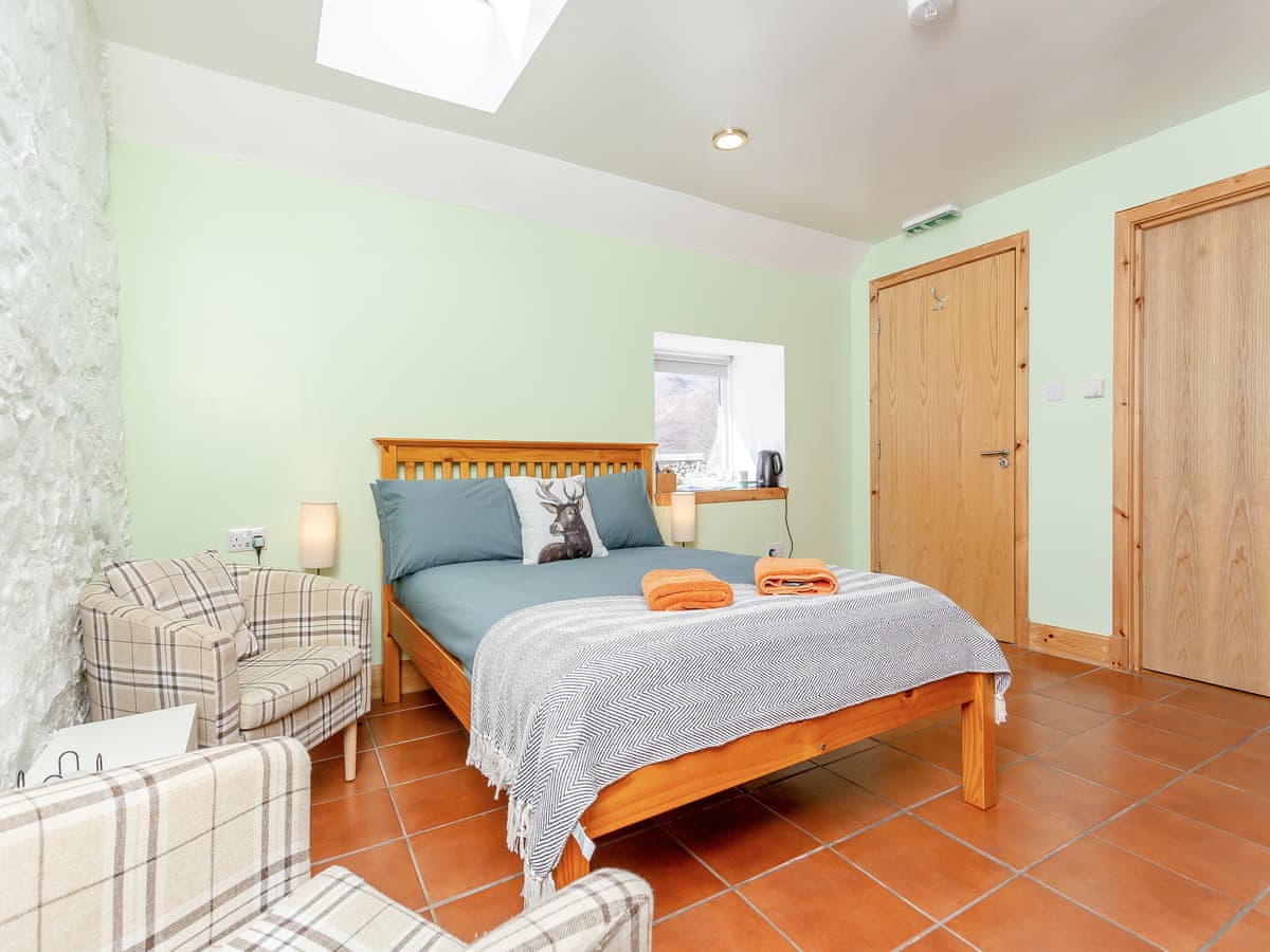 Canisp Studio Apartment, listing photograph 8