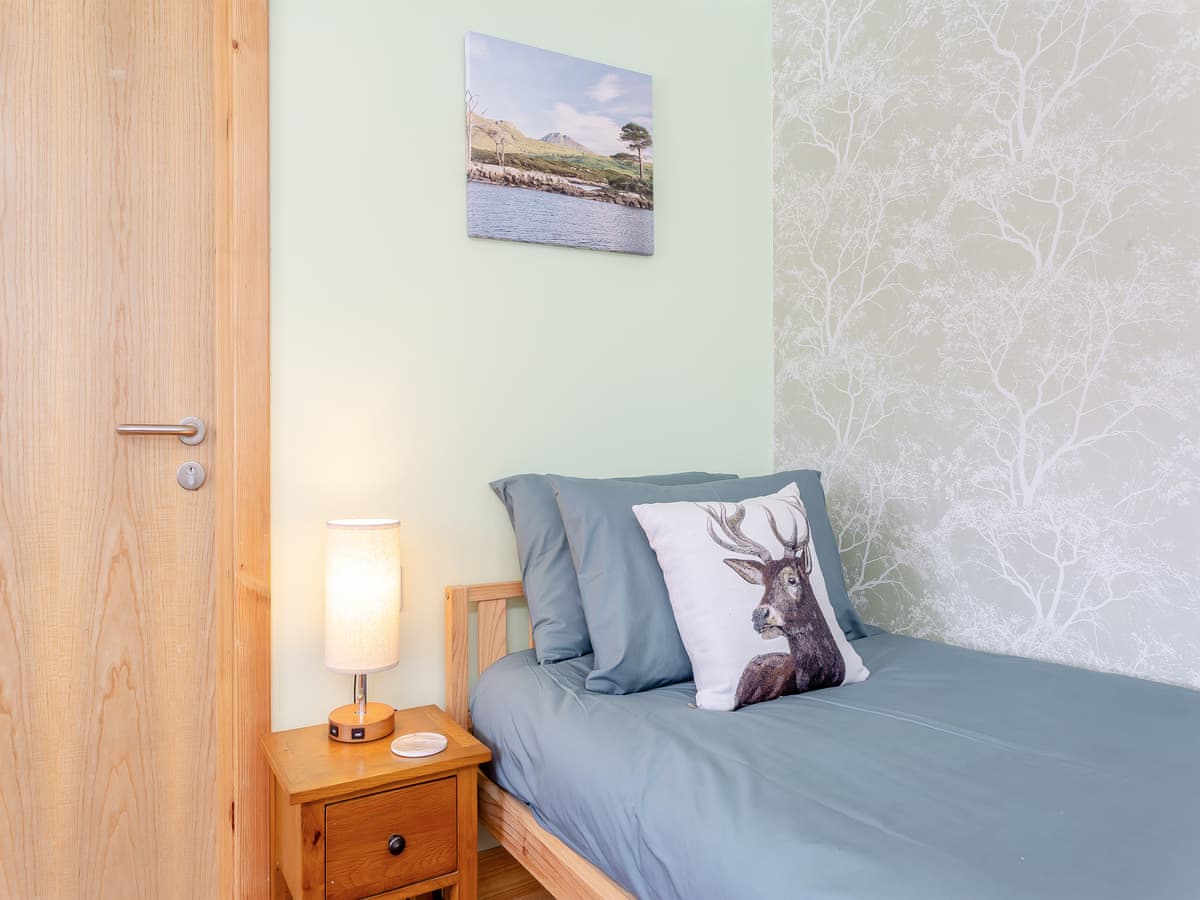 Canisp Studio Apartment, listing photograph 10