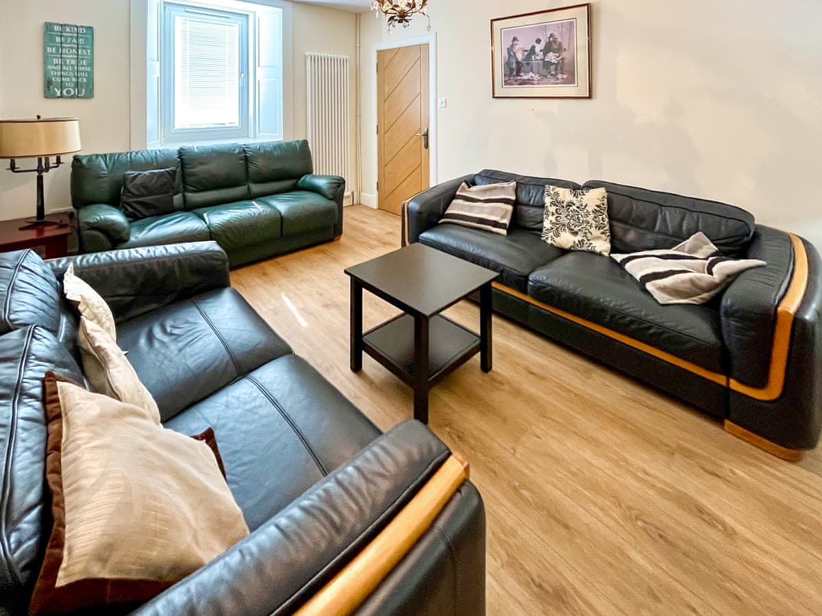 Struan House, listing photograph 4