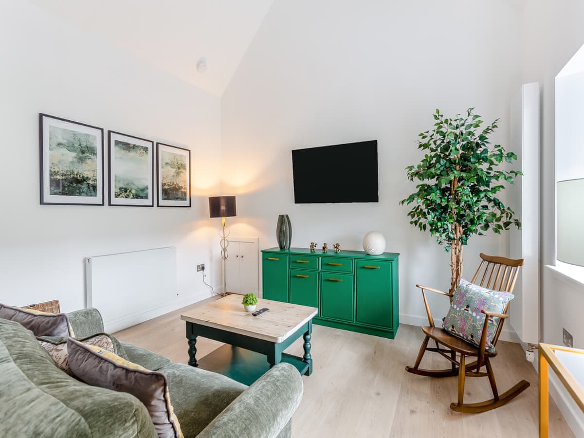 Ferry Cottage, listing photograph 4