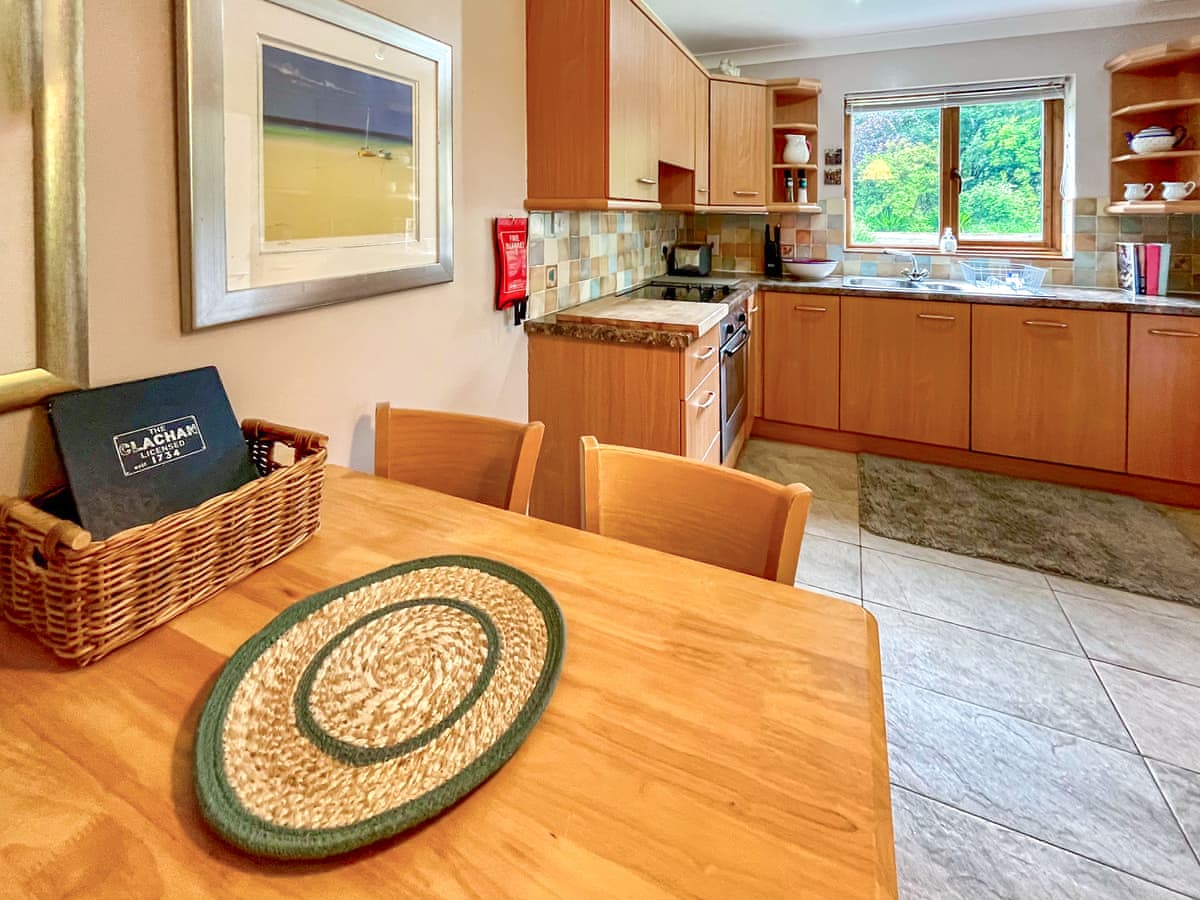Foxglove Cottages - Foxglove Cottage 2, listing photograph 4
