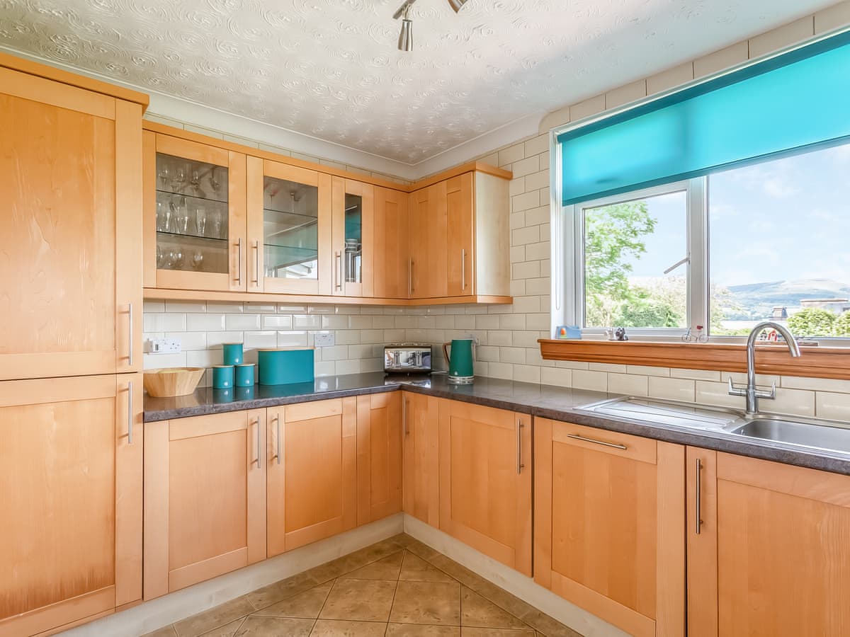 Bay View, listing photograph 6