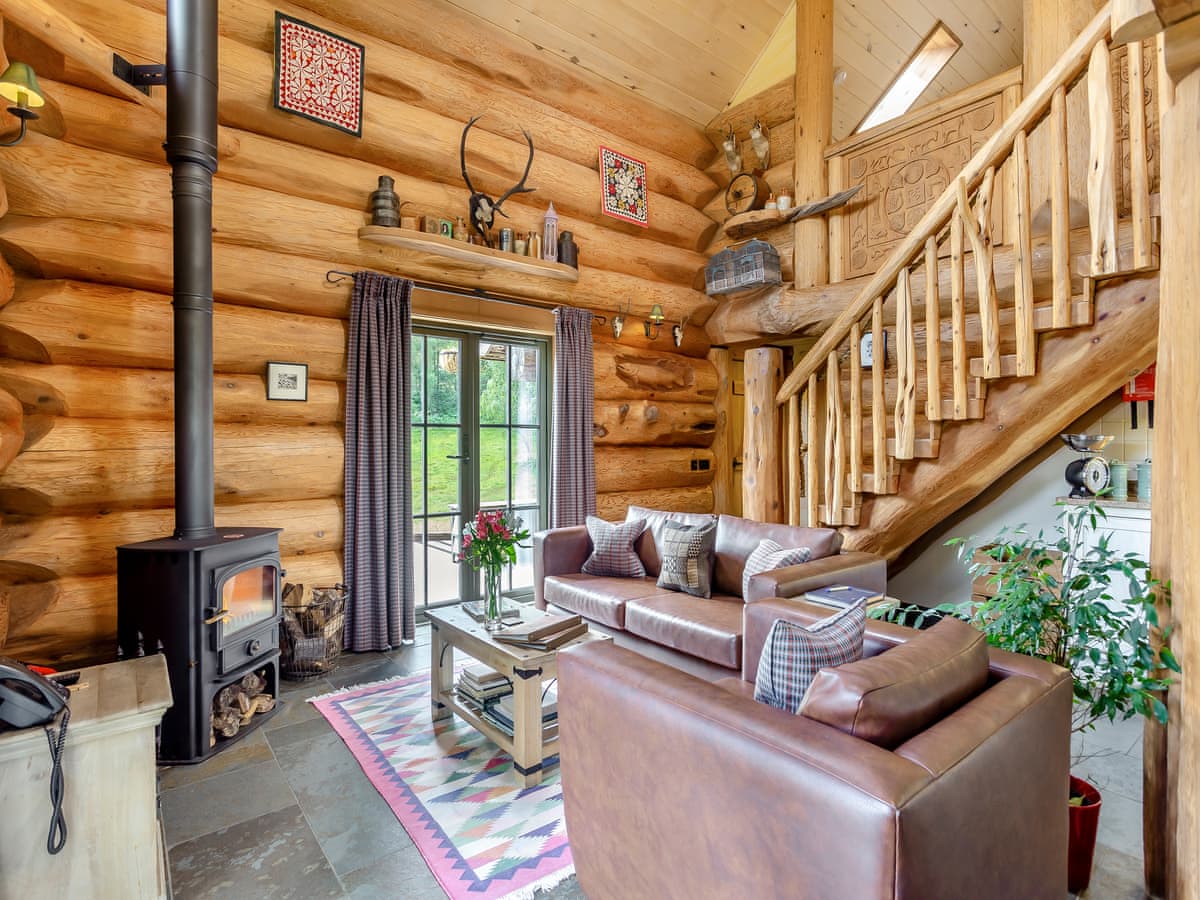 Eagle Brae - Sylvia, listing photograph 2
