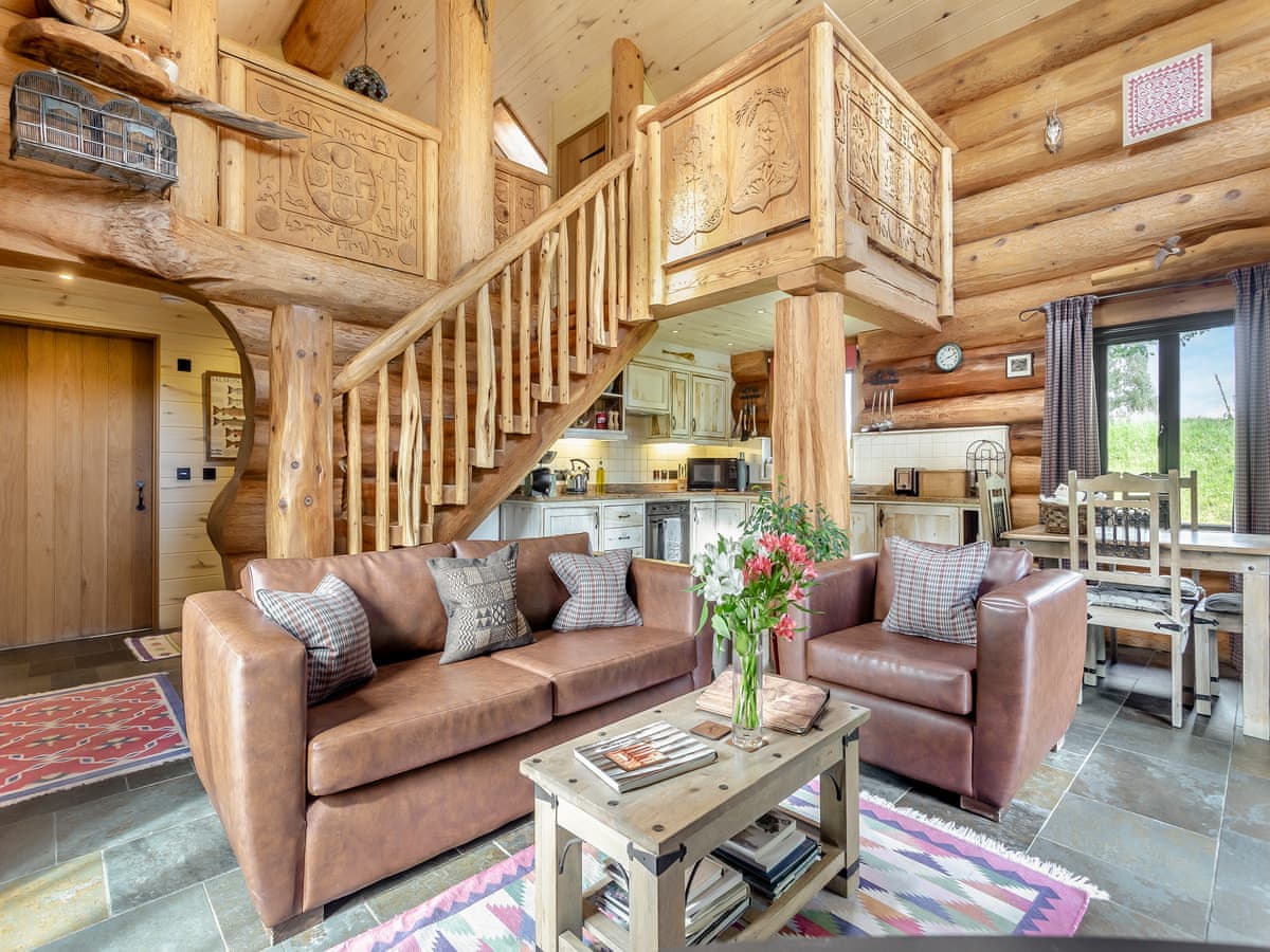 Eagle Brae - Sylvia, listing photograph 6