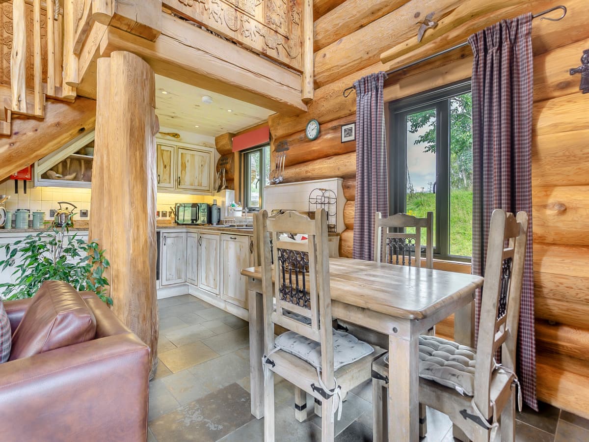 Eagle Brae - Sylvia, listing photograph 8