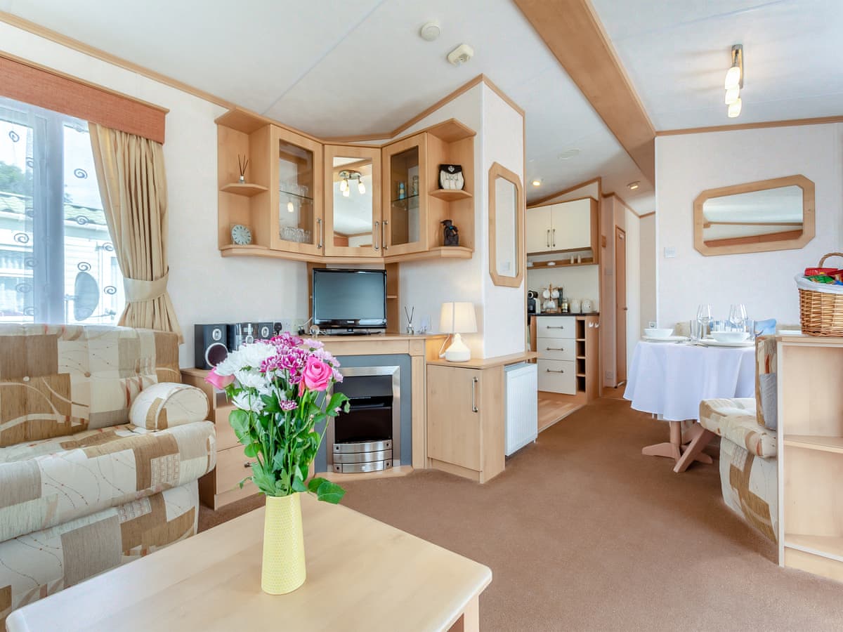 Sunny Firth, listing photograph 5