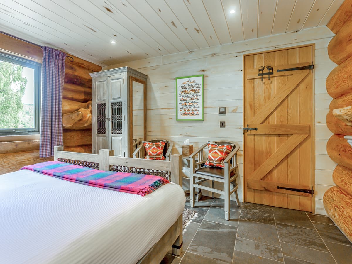 Eagle Brae - Parus, listing photograph 11