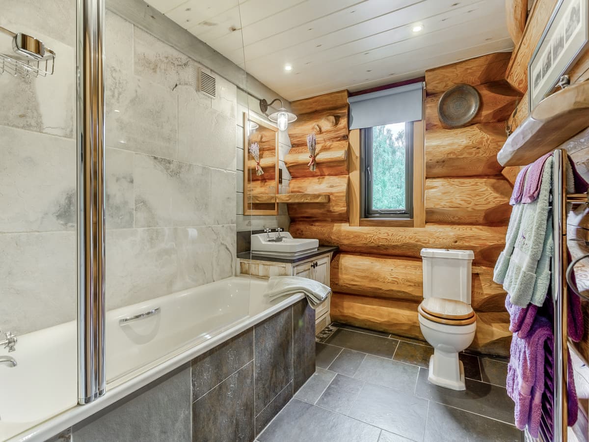 Eagle Brae - Parus, listing photograph 12