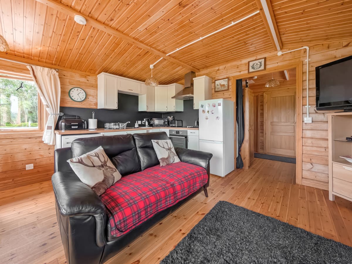 Red Kite Cottage, listing photograph 4