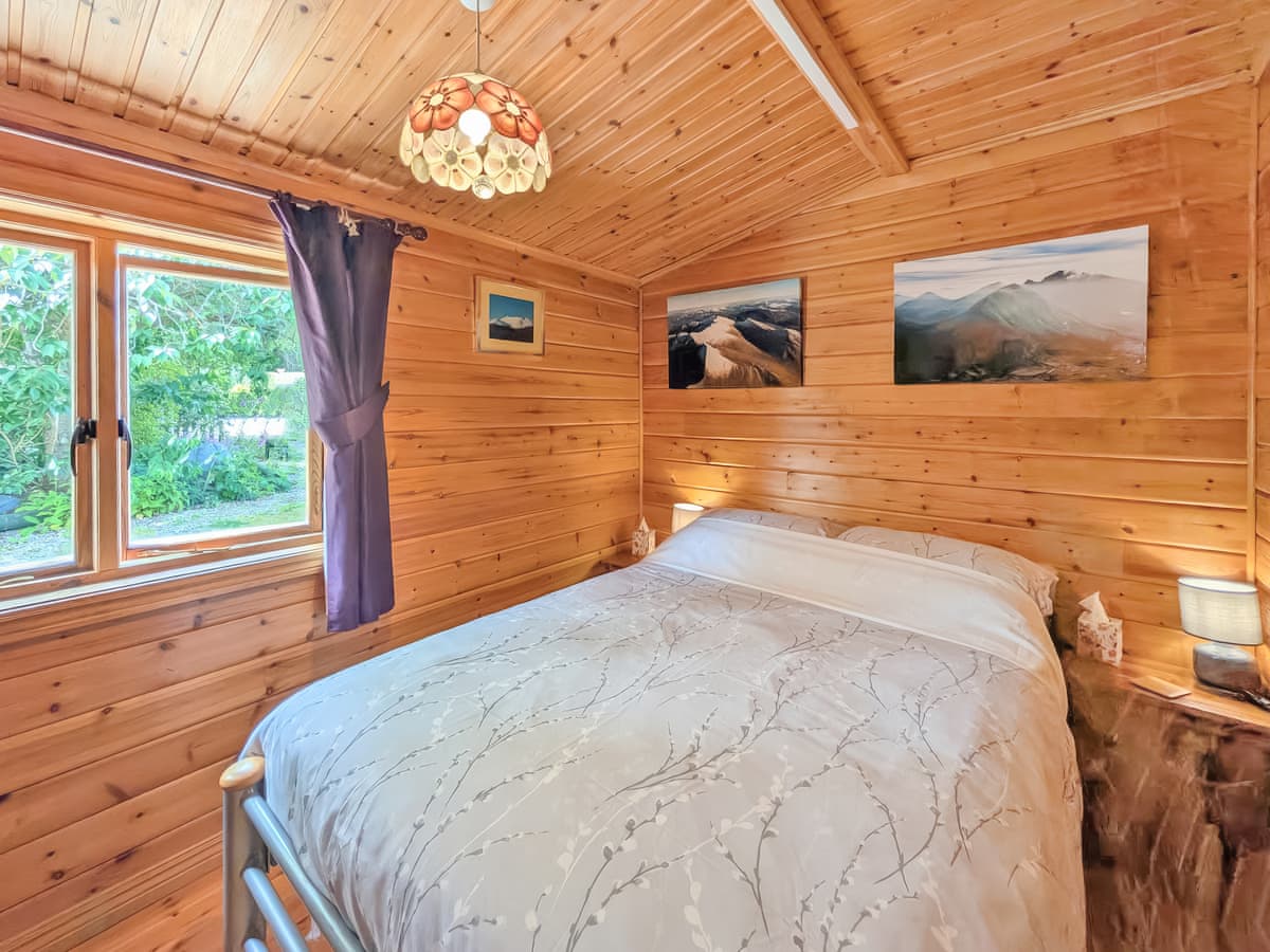 Red Kite Cottage, listing photograph 8