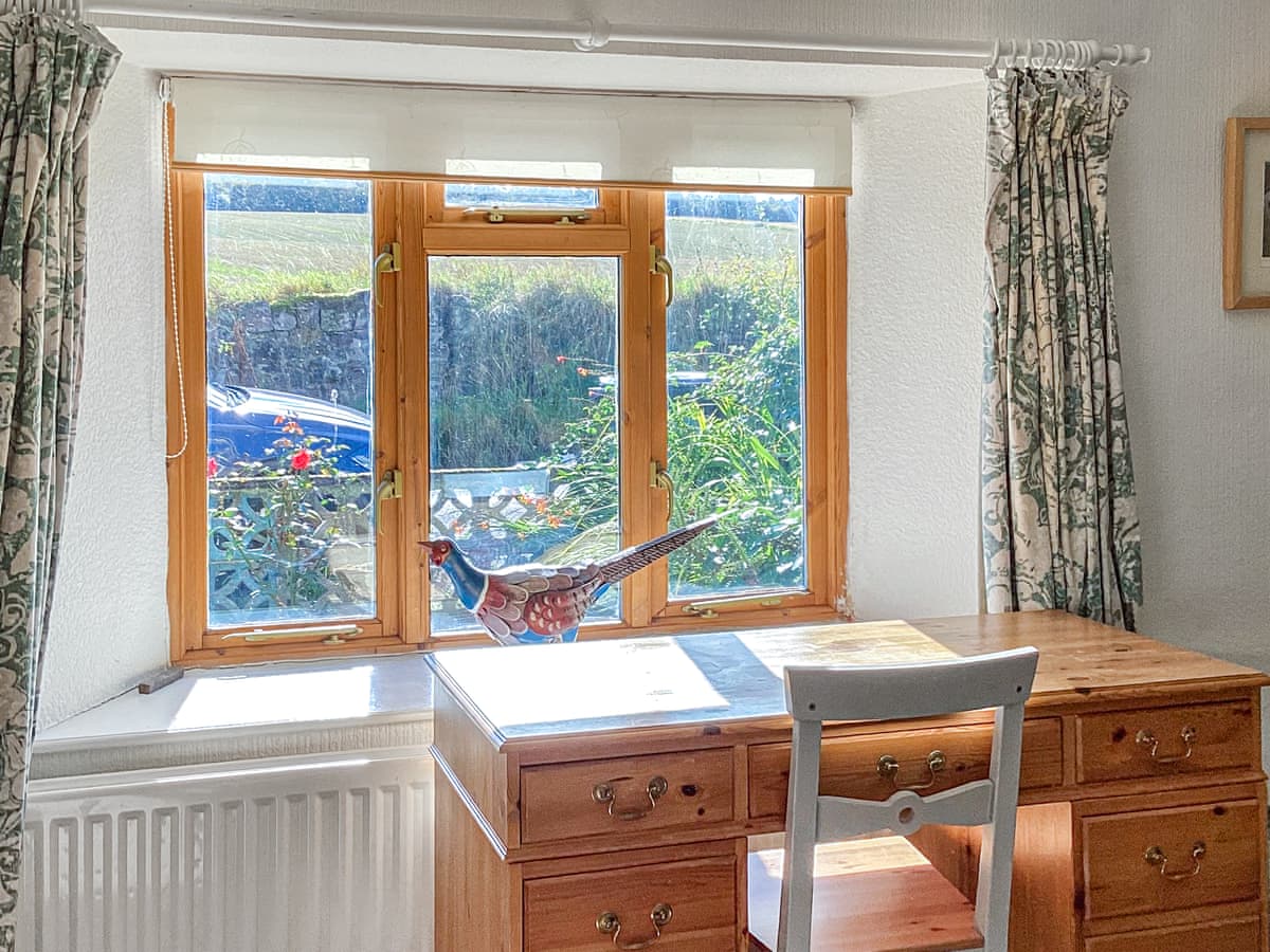Old Laurel Cottage, listing photograph 10