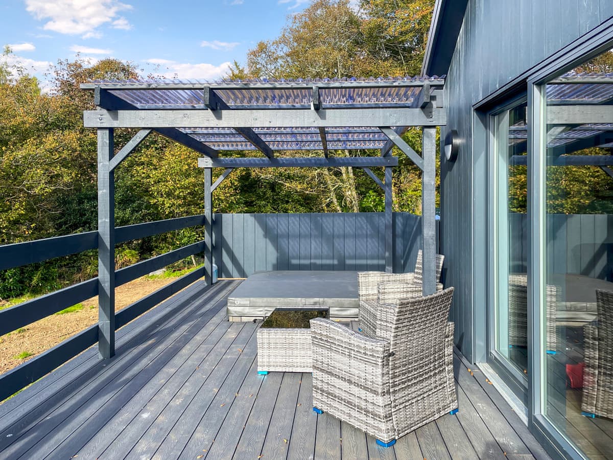 Riverview Lodge, listing photograph 8