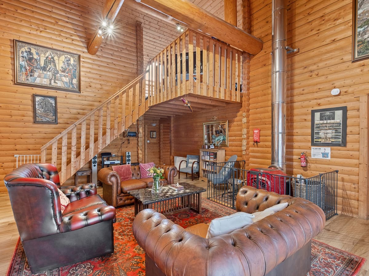 Riverside Lodge, listing photograph 4