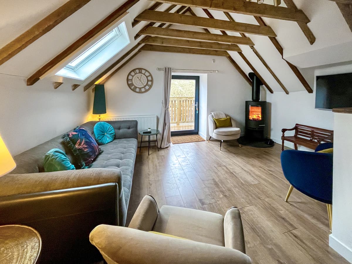 Wellness Cottage at Tomnauld Farm, listing photograph 3