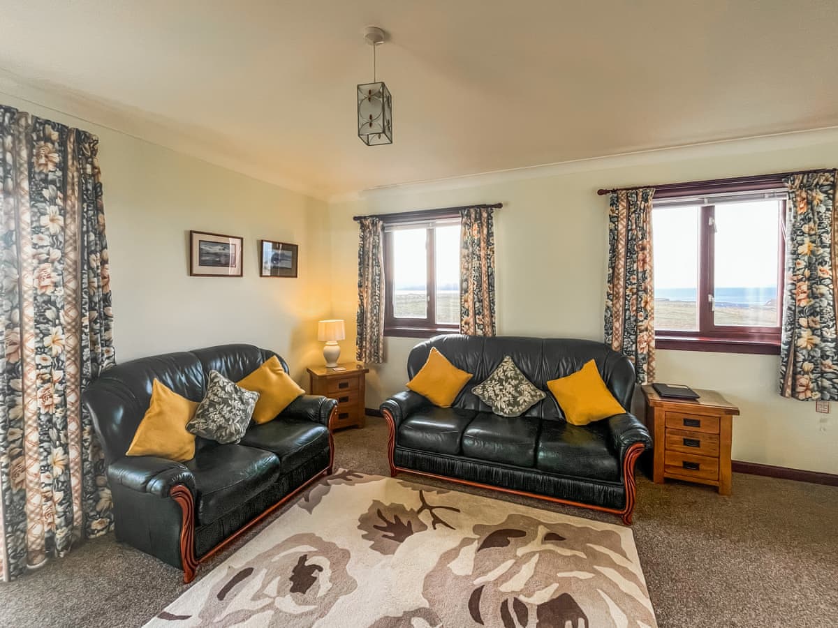 Woodburn Cottage, listing photograph 6