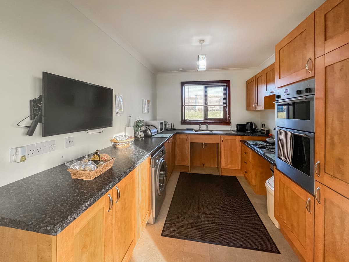 Woodburn Cottage, listing photograph 8