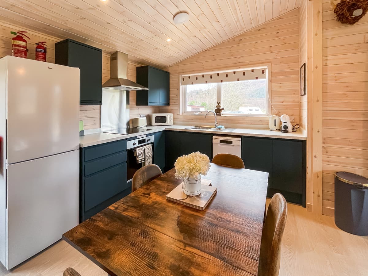 Invernahavon - The Byre, listing photograph 7
