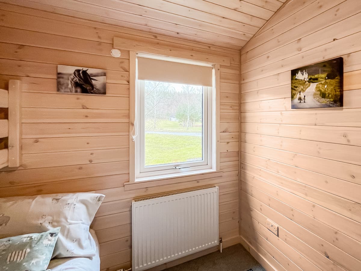 Invernahavon - The Byre, listing photograph 10