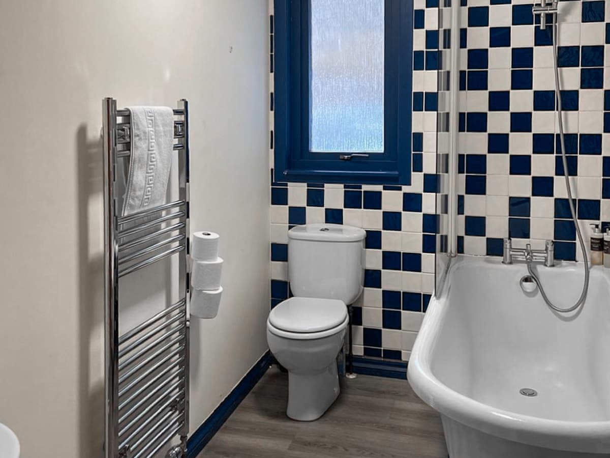 Rivendell House, listing photograph 7