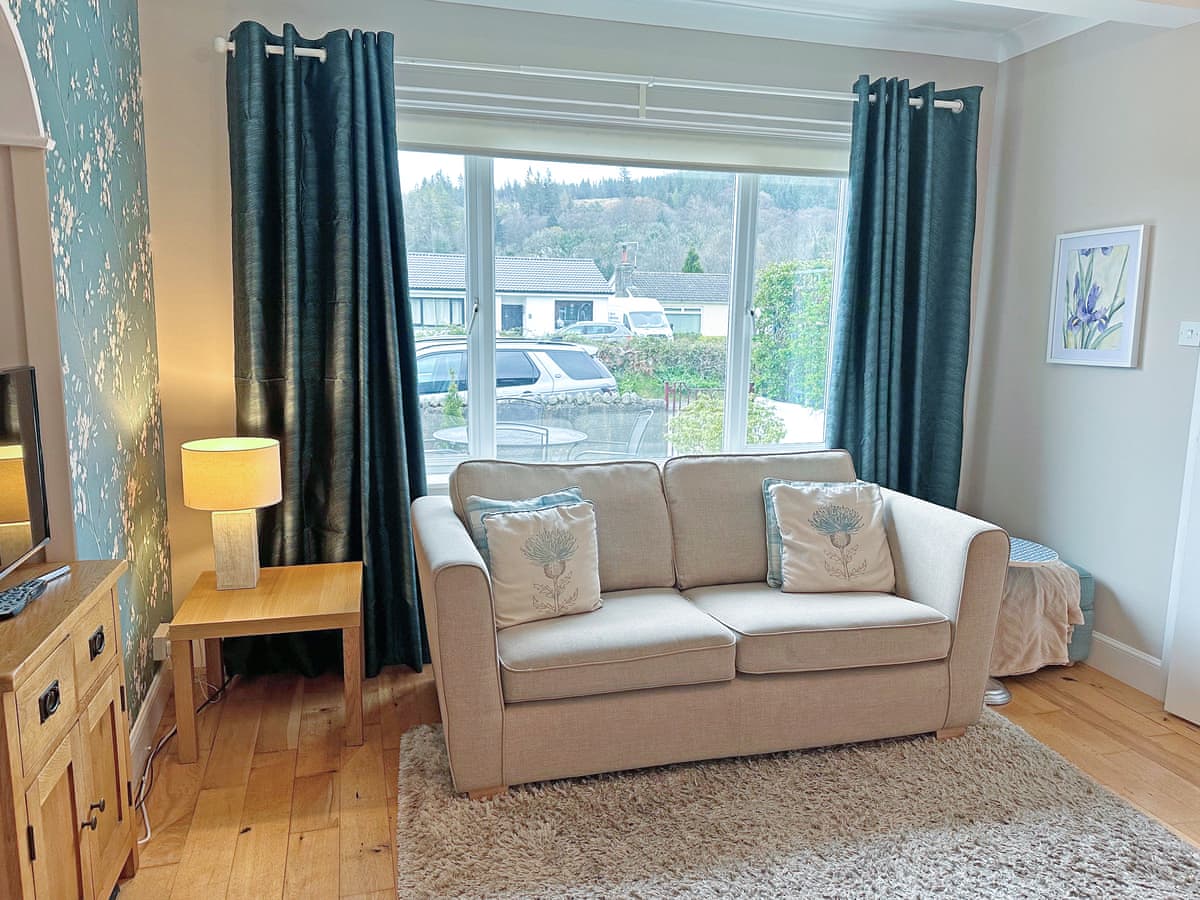 Larkfield, listing photograph 4