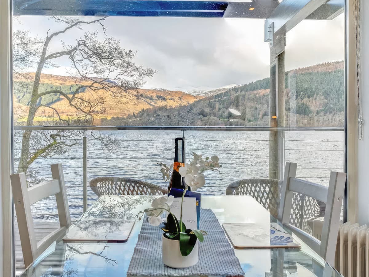 Loch Tay Lodges - Osprey Boathouse, listing photograph 3