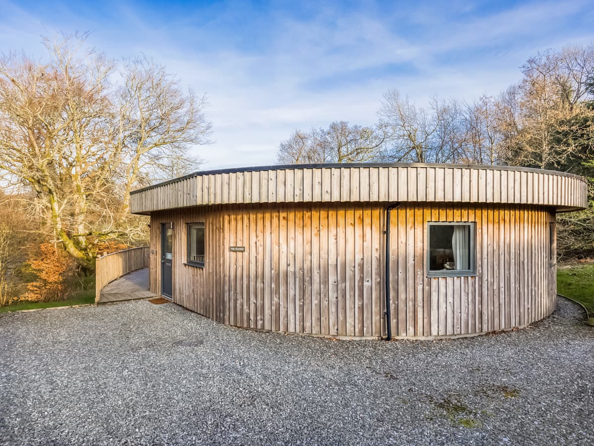 Crianlarich Retreats - The Crannog