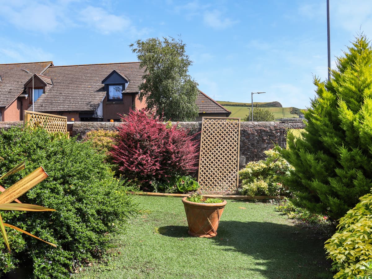 Weaver's Cottage, listing photograph 11