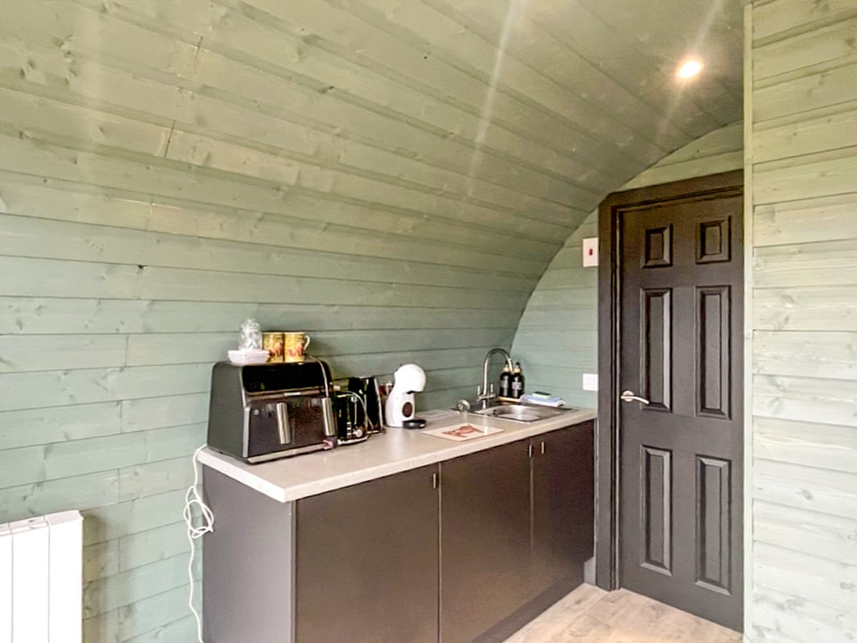 Leraigs Glen Farm Pods - Oban Pod, listing photograph 3