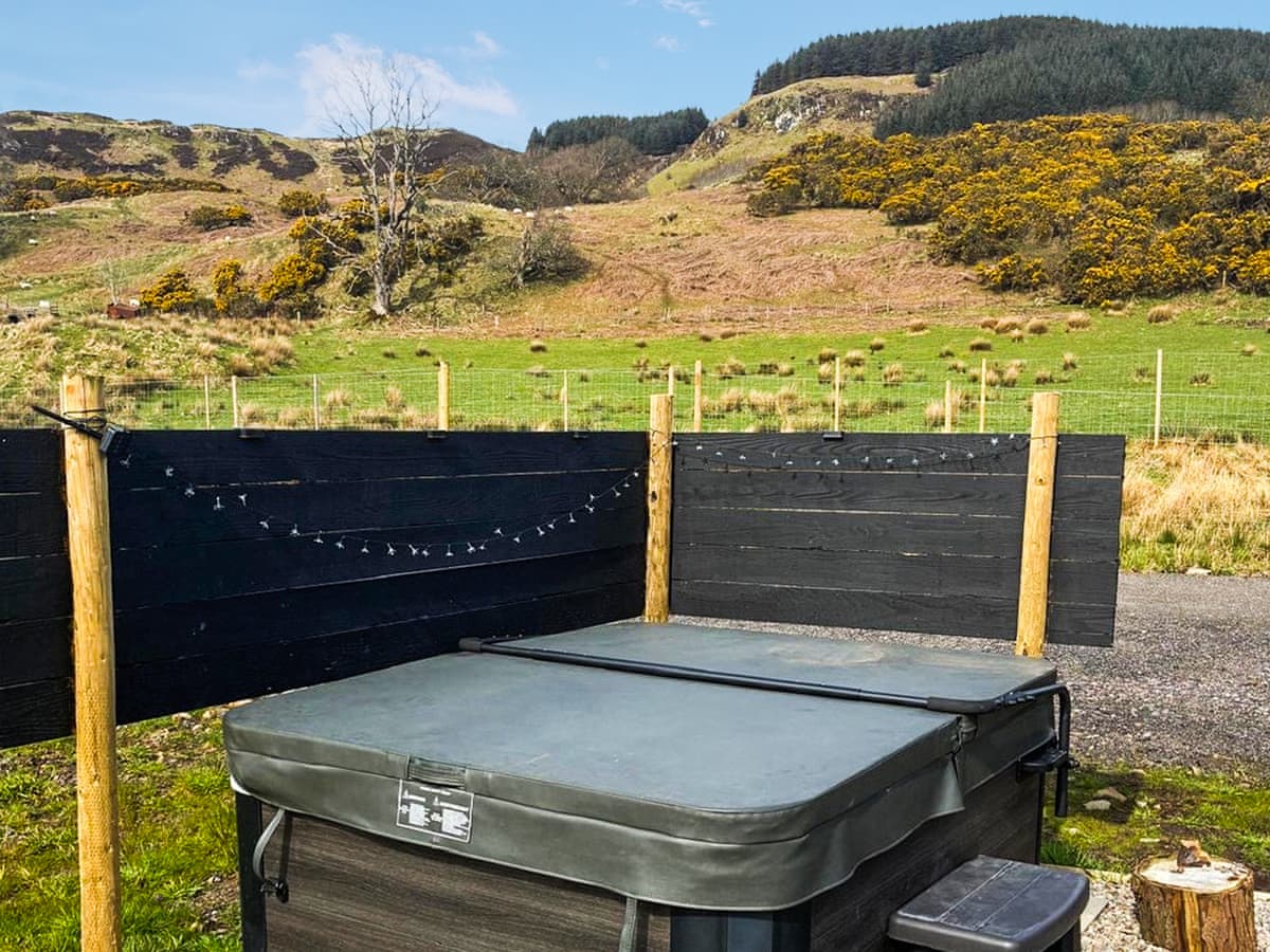 Leraigs Glen Farm Pods - Islay Pod, listing photograph 2