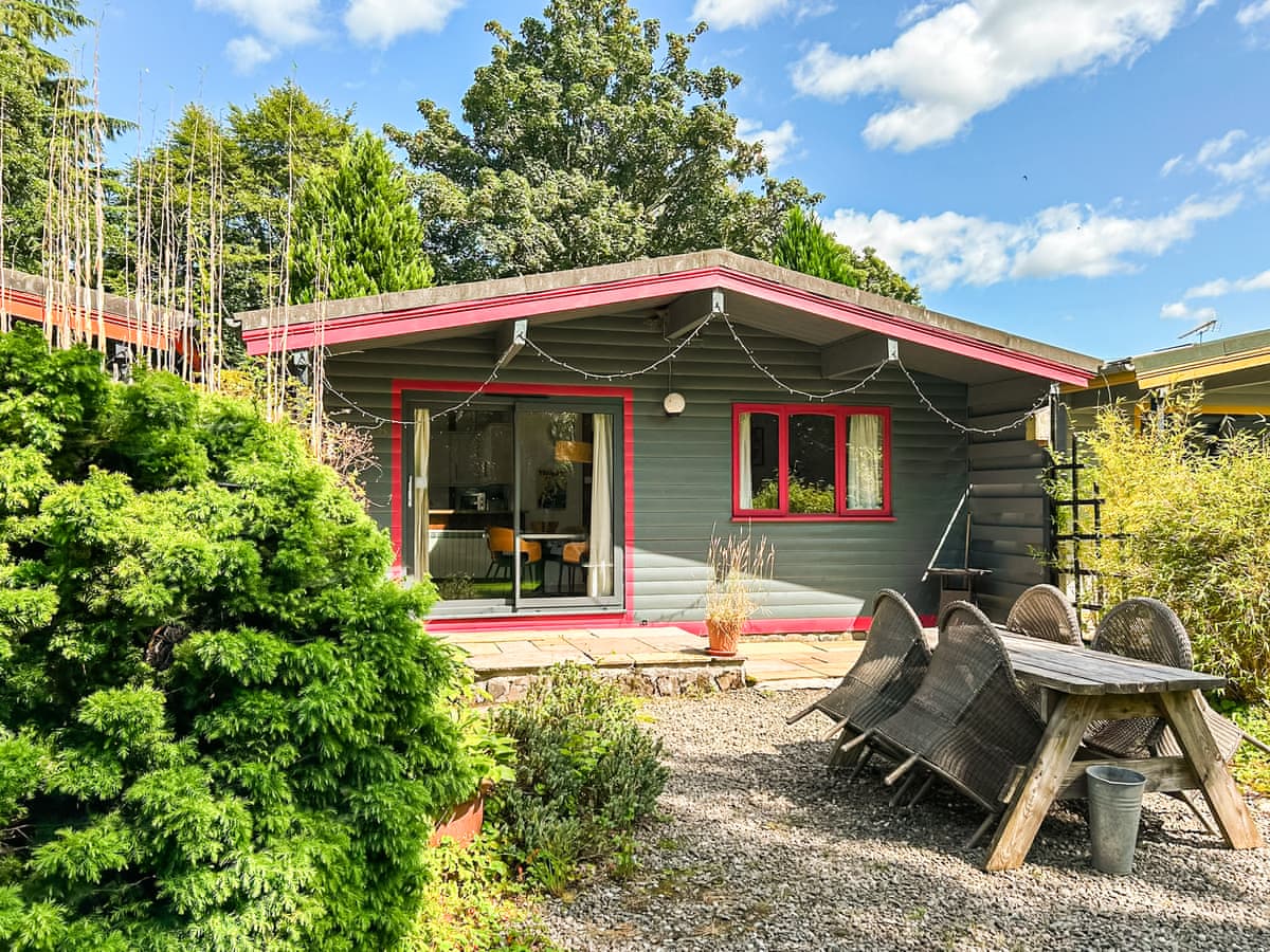 Lochend Chalets - Log Cabin 5