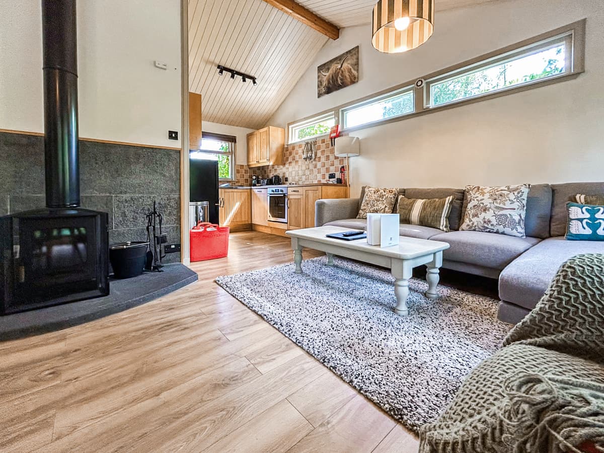 Lochend Chalets - Pine Lodge, listing photograph 3