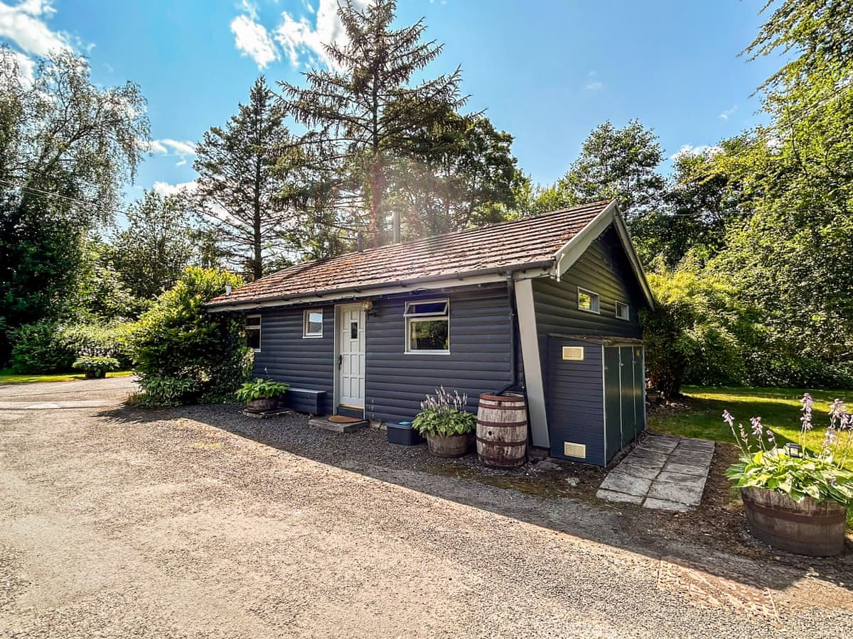 Lochend Chalets - Pine Lodge, listing photograph 10