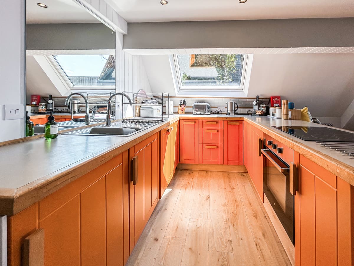 Lochend Chalets - Osprey Lodge, listing photograph 9