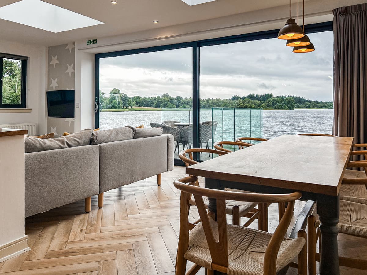 Lochend Chalets - Wigden and The Nest