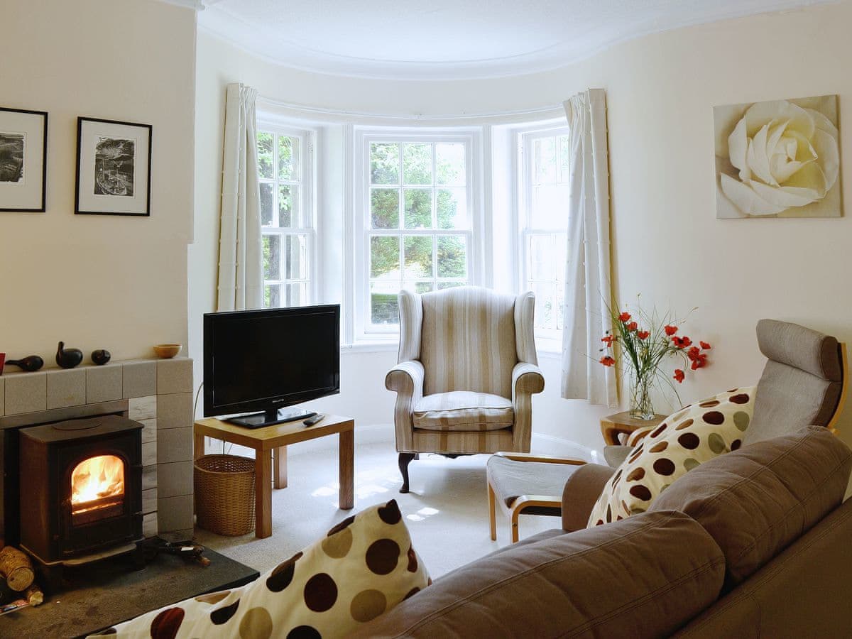 Dunlappie Lodge, listing photograph 2