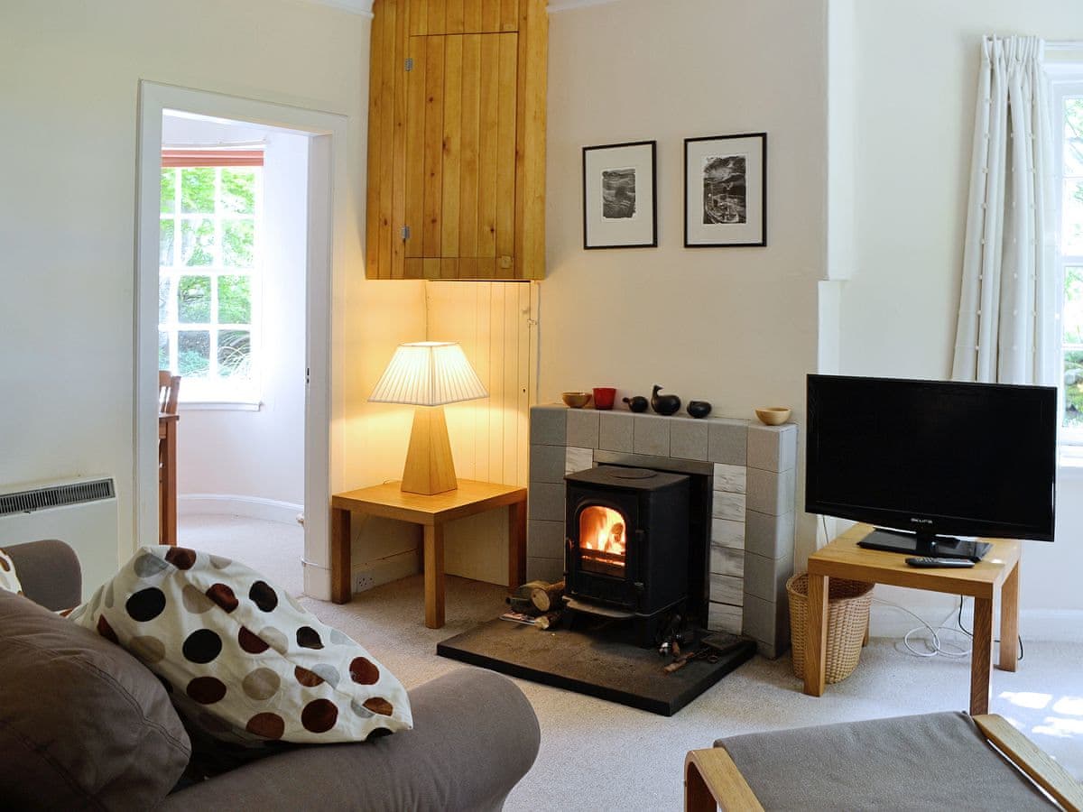 Dunlappie Lodge, listing photograph 3