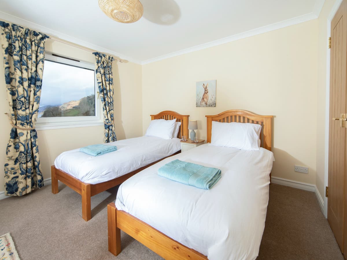 Loch Duich Cottage, listing photograph 8