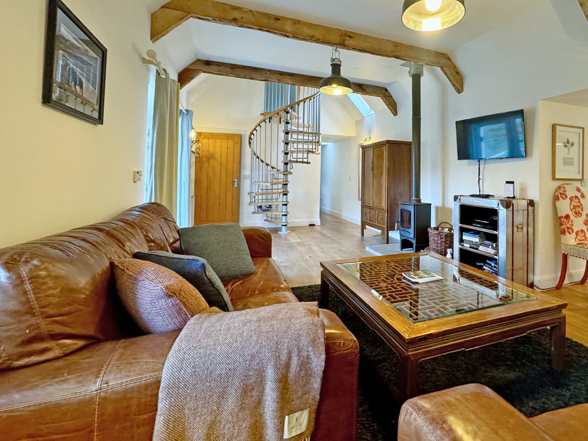 Rispond Estate - The Byre, listing photograph 2