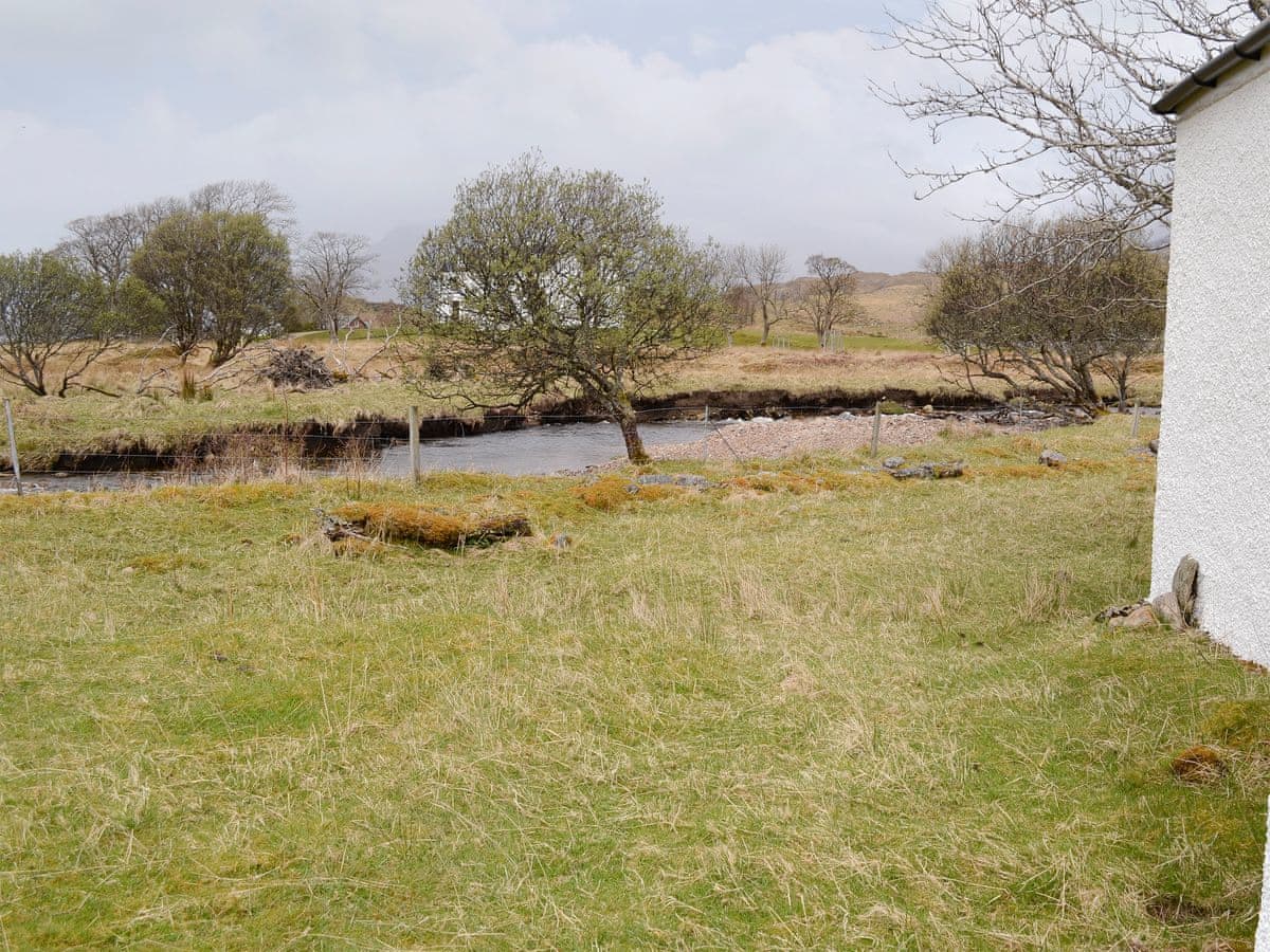 Riverside Cottage, listing photograph 12
