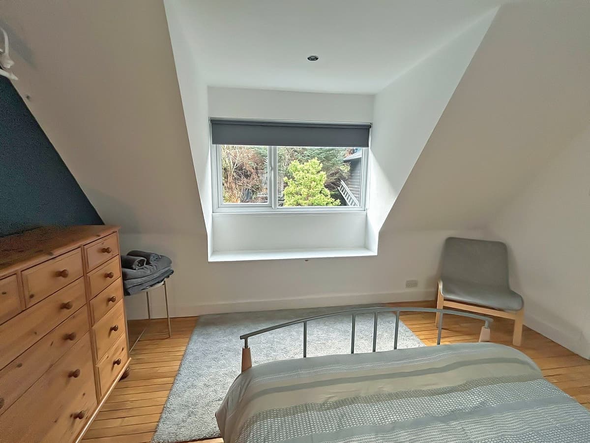 Woodend, listing photograph 6