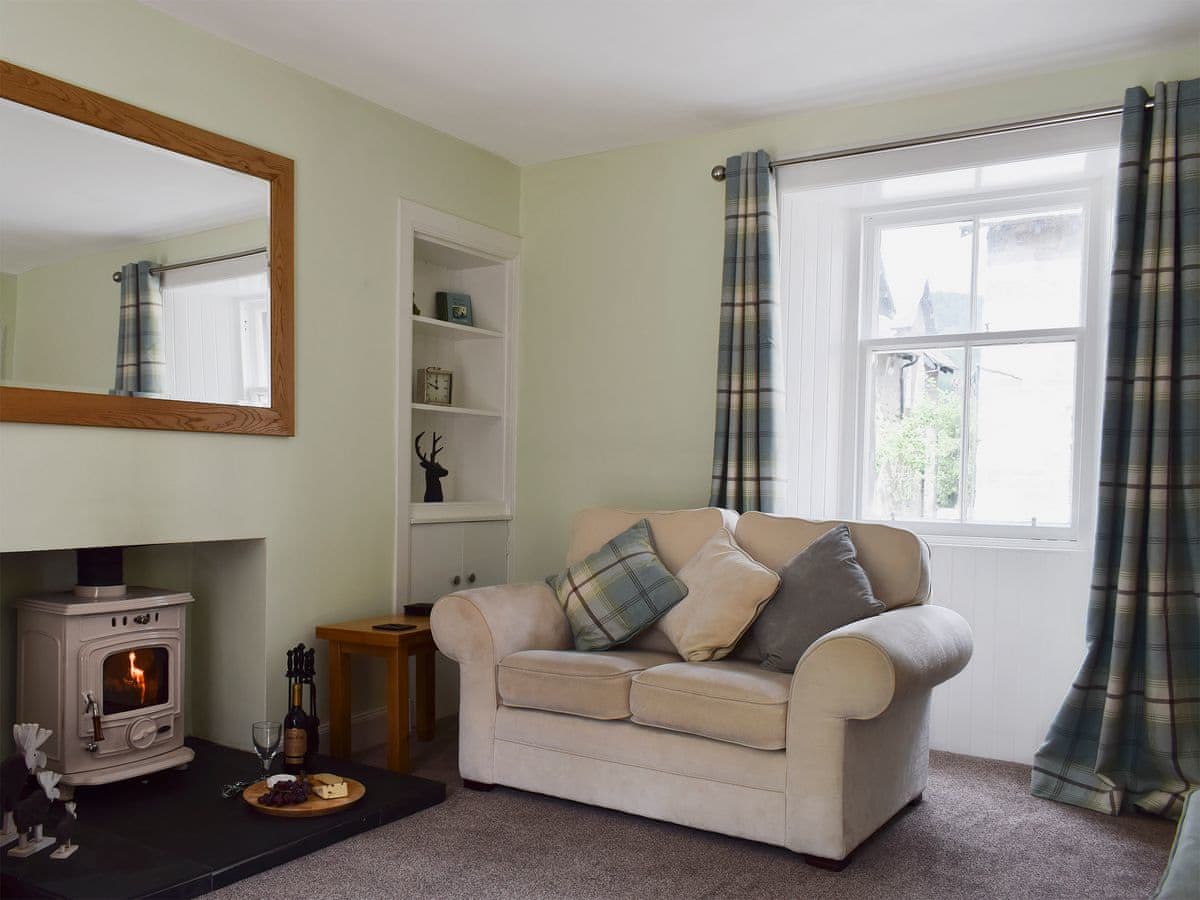 Toad Hall, listing photograph 4